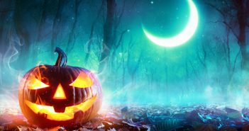 Cet automne, Halloween vient hanter vos smartphones ! Êtes-vous prêt à frissonner ? halloween battle teach on mars