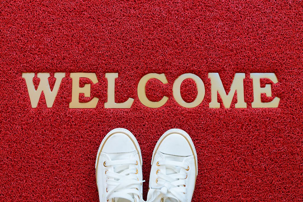 tapis indiquant welcome pour accueillir un nouveau collaborateur quand il est intégré dans l'entreprise.