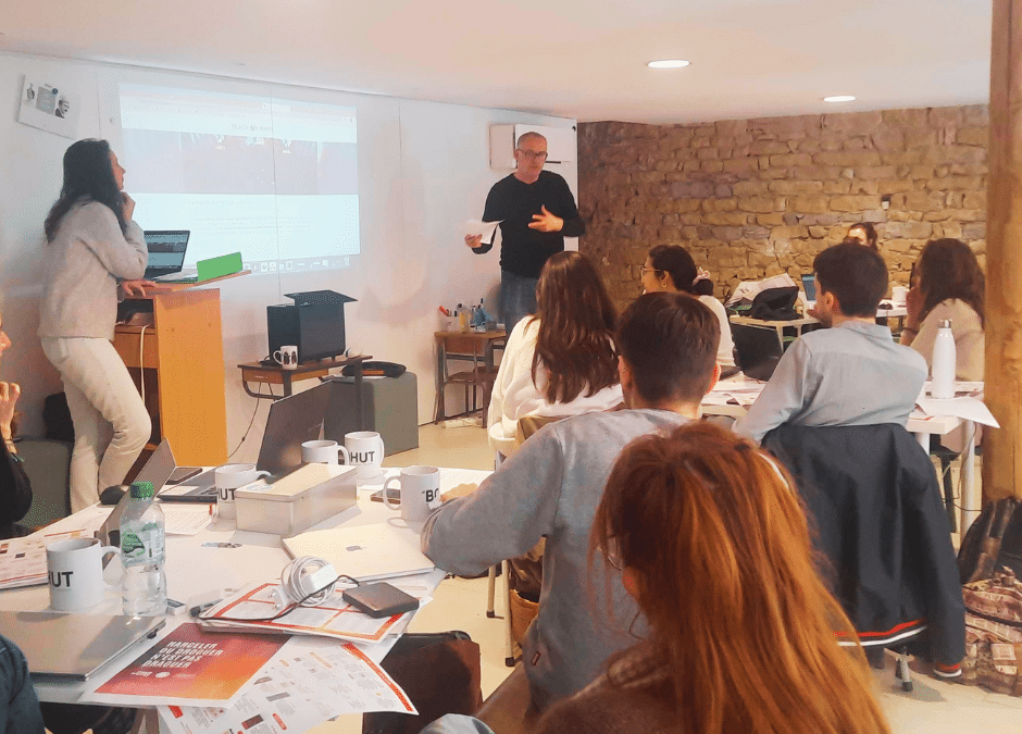 Teach on Mars x Le Bahut : former des étudiant·es au Mobile Learning mais pas que…